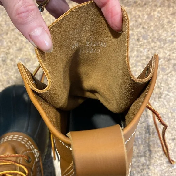 L. L. Bean Boots 8” Tan Brown 6M BM Waterproof Bottoms Duck Boots - Picture 7 of 17